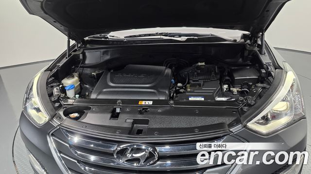 Hyundai Santa Fe (DM) Diesel(e-VGT) 2.0 2WD Premium 2013 — фото 6