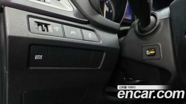 Hyundai Santa Fe (DM) Diesel(e-VGT) 2.0 2WD Premium 2013 — фото 23