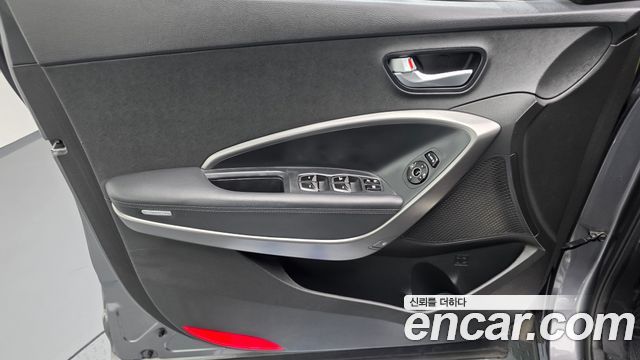 Hyundai Santa Fe (DM) Diesel(e-VGT) 2.0 2WD Premium 2013 — фото 30