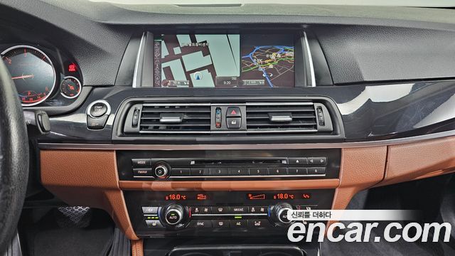 BMW 5 Series (F10) 520d M Aero Dynamic 2016 — фото 17