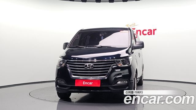 Hyundai Grand Starex Wagon 12-Seater Modern 2019 — фото 3