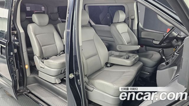Hyundai Grand Starex Wagon 12-Seater Modern 2019 — фото 11