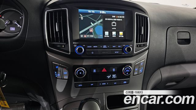 Hyundai Grand Starex Wagon 12-Seater Modern 2019 — фото 13