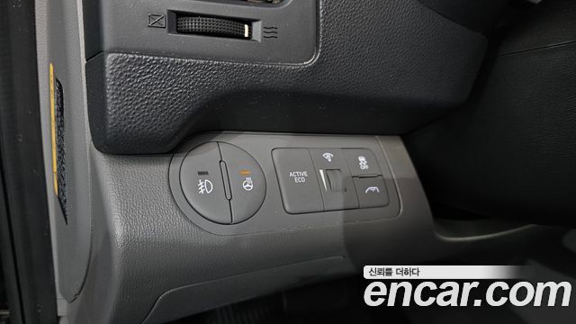 Hyundai Grand Starex Wagon 12-Seater Modern 2019 — фото 16