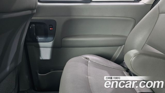 Hyundai Grand Starex Wagon 12-Seater Modern 2019 — фото 25