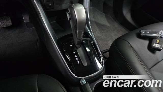 Chevrolet Trax 1.4 Premier 2020 — фото 9