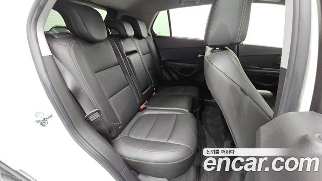 Chevrolet Trax 1.4 Premier 2020 — фото 15