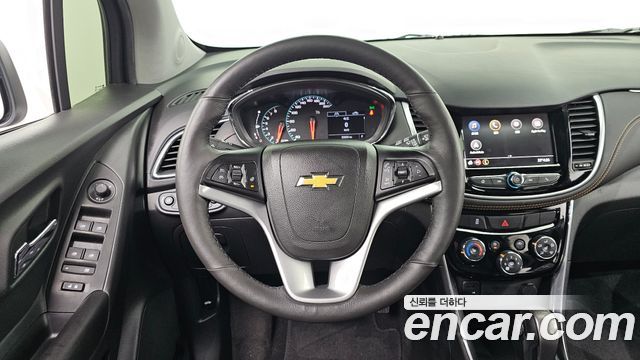 Chevrolet Trax 1.4 Premier 2020 — фото 17