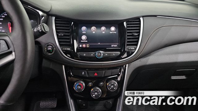 Chevrolet Trax 1.4 Premier 2020 — фото 18