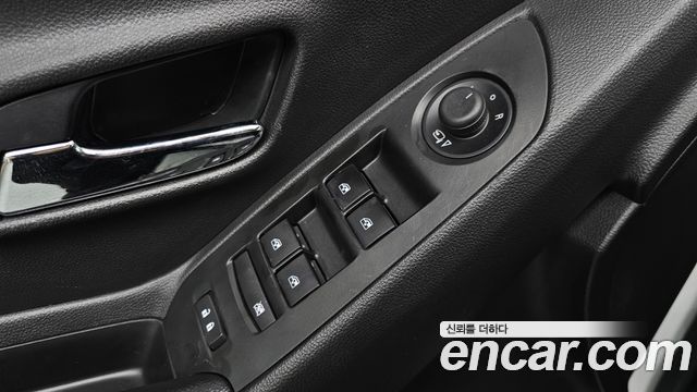 Chevrolet Trax 1.4 Premier 2020 — фото 23