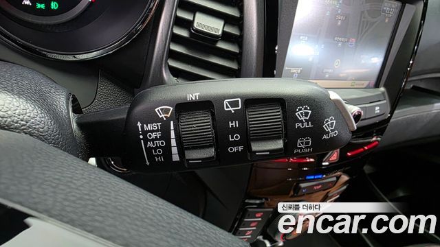 KG Mobility (SsangYong) Tivoli Armor Gear Plus 2WD 2019 — фото 23