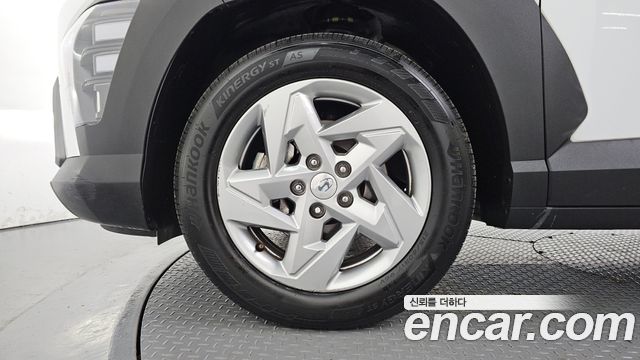 Hyundai Kona (SX2) Gasoline 1.6 Turbo 2WD Modern 2023 — фото 5