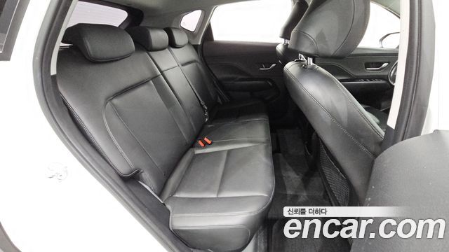 Hyundai Kona (SX2) Gasoline 1.6 Turbo 2WD Modern 2023 — фото 11