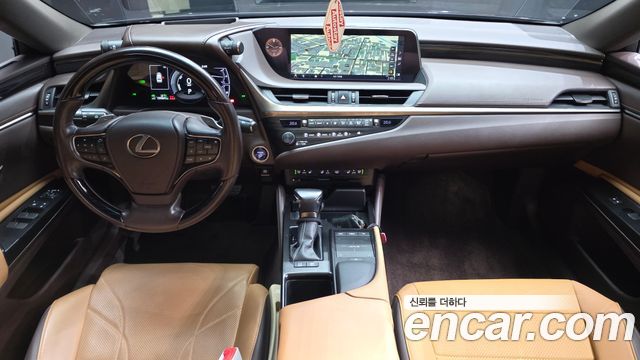 Lexus ES300h (VII) Luxury Plus 2019 — фото 7