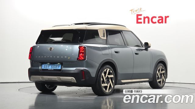 MINI Cooper Countryman Electric (III) ALL4 SE Favoured 2025 — фото 2