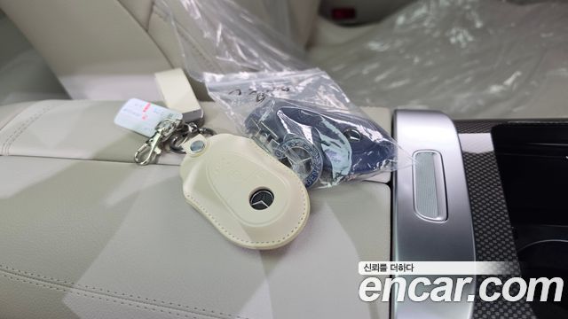 Mercedes-Benz CLE-Class (C236) CLE200 Coupe 2025 — фото 14