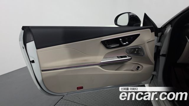 Mercedes-Benz CLE-Class (C236) CLE200 Coupe 2025 — фото 24