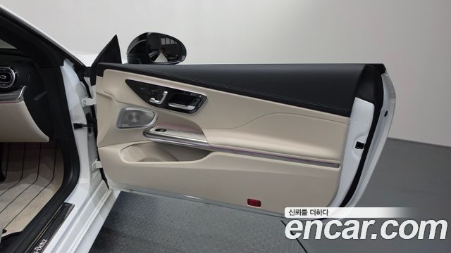Mercedes-Benz CLE-Class (C236) CLE200 Coupe 2025 — фото 25