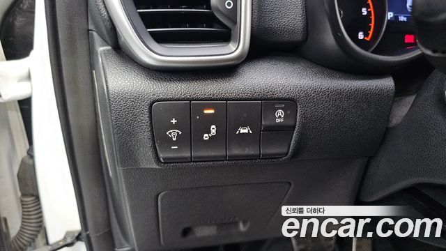 Kia Sportage The Bold Diesel 1.6 2WD Prestige 2019 — фото 14