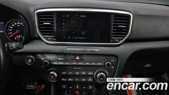 Kia Sportage The Bold Diesel 1.6 2WD Prestige 2019 — фото 16