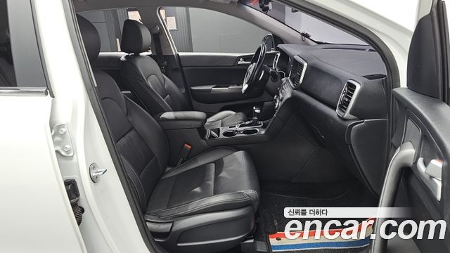 Kia Sportage The Bold Diesel 1.6 2WD Prestige 2019 — фото 26