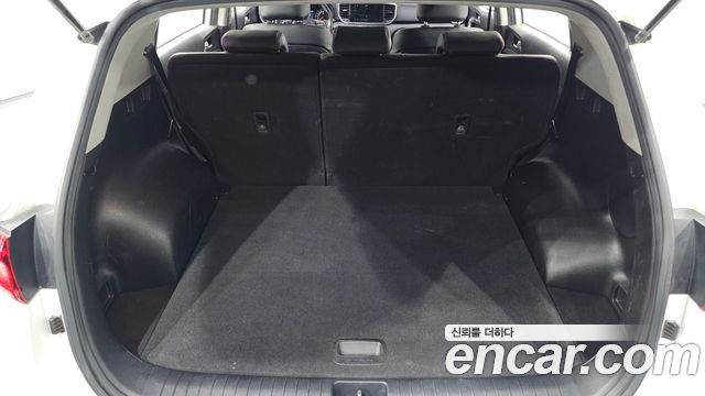 Kia Sportage The Bold Diesel 1.6 2WD Prestige 2019 — фото 33