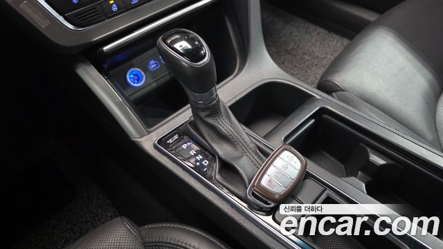 Hyundai Sonata (LF) LPI Premium 2016 — фото 9