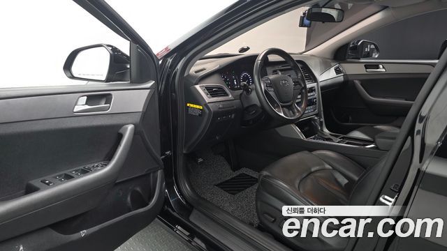 Hyundai Sonata (LF) LPI Premium 2016 — фото 10
