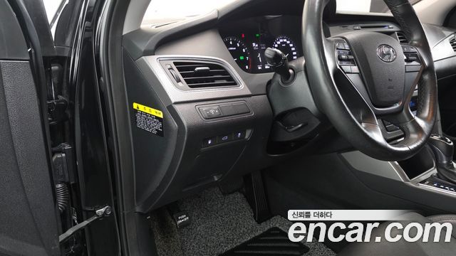 Hyundai Sonata (LF) LPI Premium 2016 — фото 13