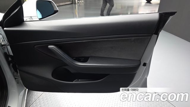 Tesla Model 3 Long Range AWD 2020 — фото 30