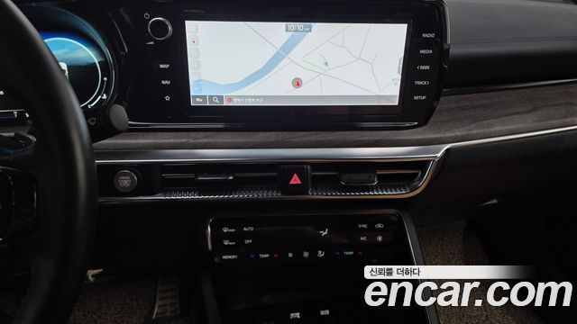 Kia K5 (III) 1.6 Turbo Noblesse 2022 — фото 18