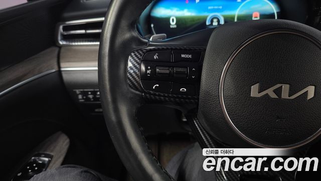 Kia K5 (III) 1.6 Turbo Noblesse 2022 — фото 21
