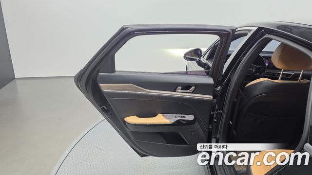 Kia K5 (III) 1.6 Turbo Noblesse 2022 — фото 31