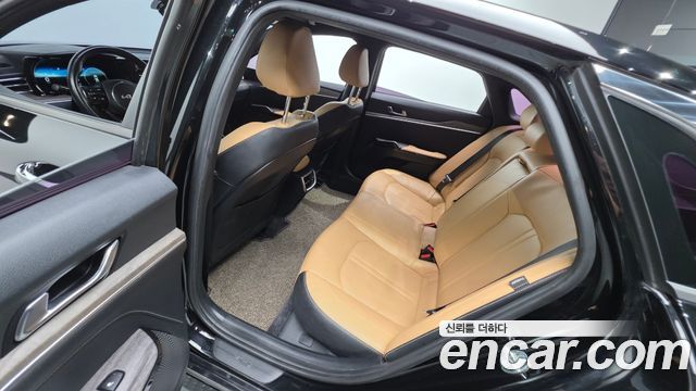 Kia K5 (III) 1.6 Turbo Noblesse 2022 — фото 32