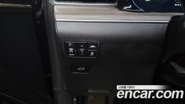 Kia K5 (III) 1.6 Turbo Noblesse 2022 — фото 39