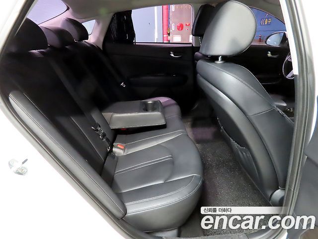 Kia K5 (II) 2.0 Noblesse 2020 — фото 9