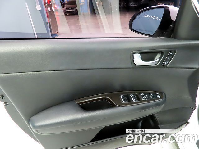 Kia K5 (II) 2.0 Noblesse 2020 — фото 19