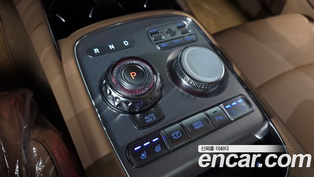 Genesis G90 (RS4) Gasoline 3.5 Turbo 2WD 2025 — фото 9