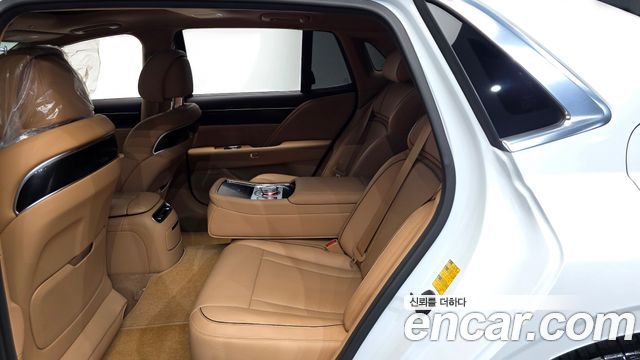 Genesis G90 (RS4) Gasoline 3.5 Turbo 2WD 2025 — фото 15