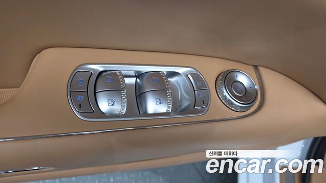 Genesis G90 (RS4) Gasoline 3.5 Turbo 2WD 2025 — фото 34