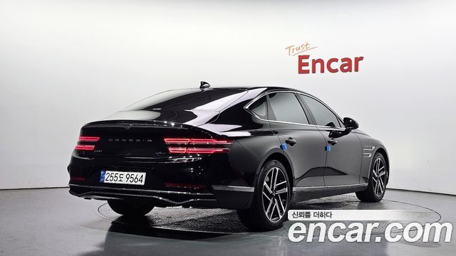 Genesis G80 (RG3) Gasoline 2.5 Turbo AWD 2025 — фото 2