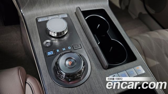 Genesis G80 (RG3) Gasoline 2.5 Turbo AWD 2025 — фото 9