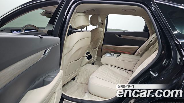 Genesis G80 (RG3) Gasoline 2.5 Turbo AWD 2025 — фото 11