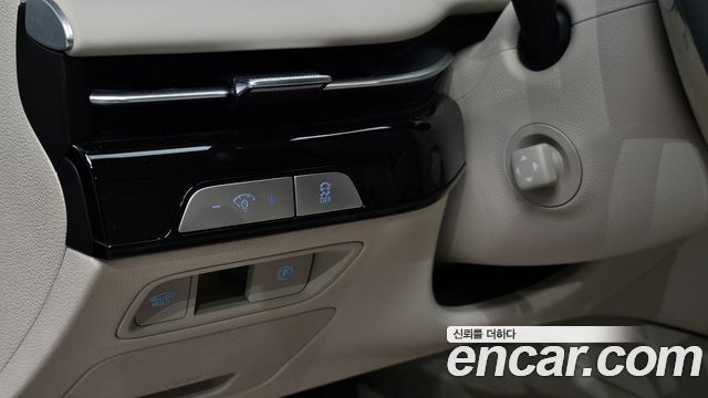 Genesis G80 (RG3) Gasoline 2.5 Turbo AWD 2025 — фото 13