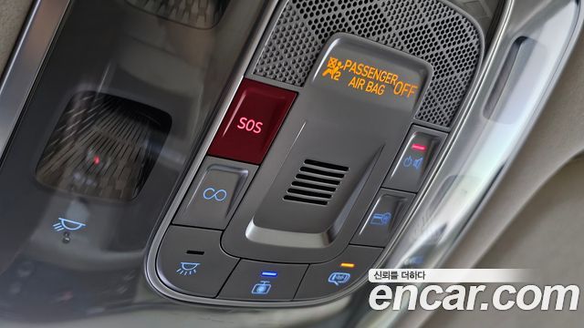 Genesis G80 (RG3) Gasoline 2.5 Turbo AWD 2025 — фото 17