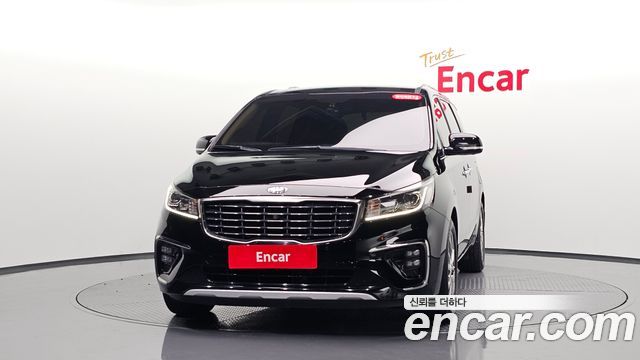 Kia Carnival 7-Seater Limousine VIP 2019 — фото 3