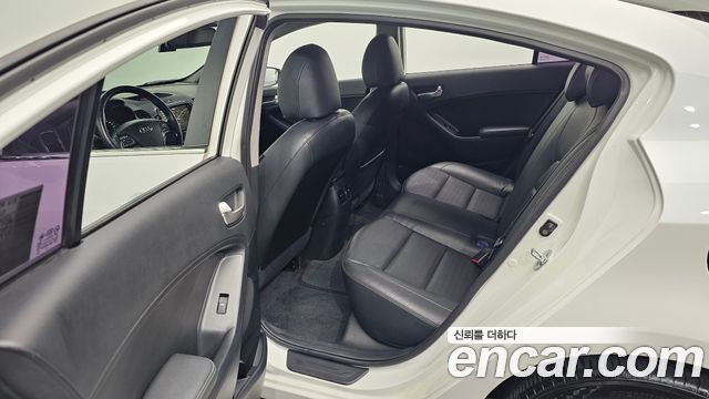 Kia K3 Prestige 2016 — фото 27