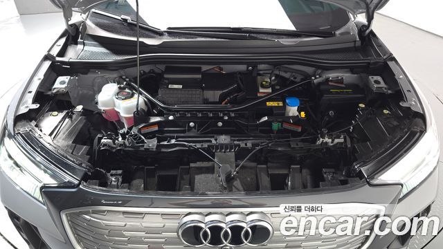 Audi Q4 e-tron (F4) 45 2025 — фото 6