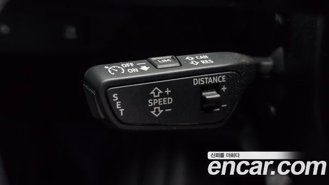 Audi Q4 e-tron (F4) 45 2025 — фото 13