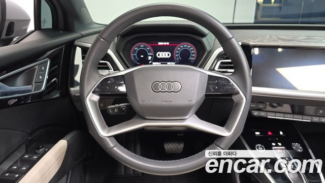 Audi Q4 e-tron (F4) 45 2025 — фото 15